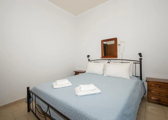 Апартаменты Arba Sulphur Springs & By 